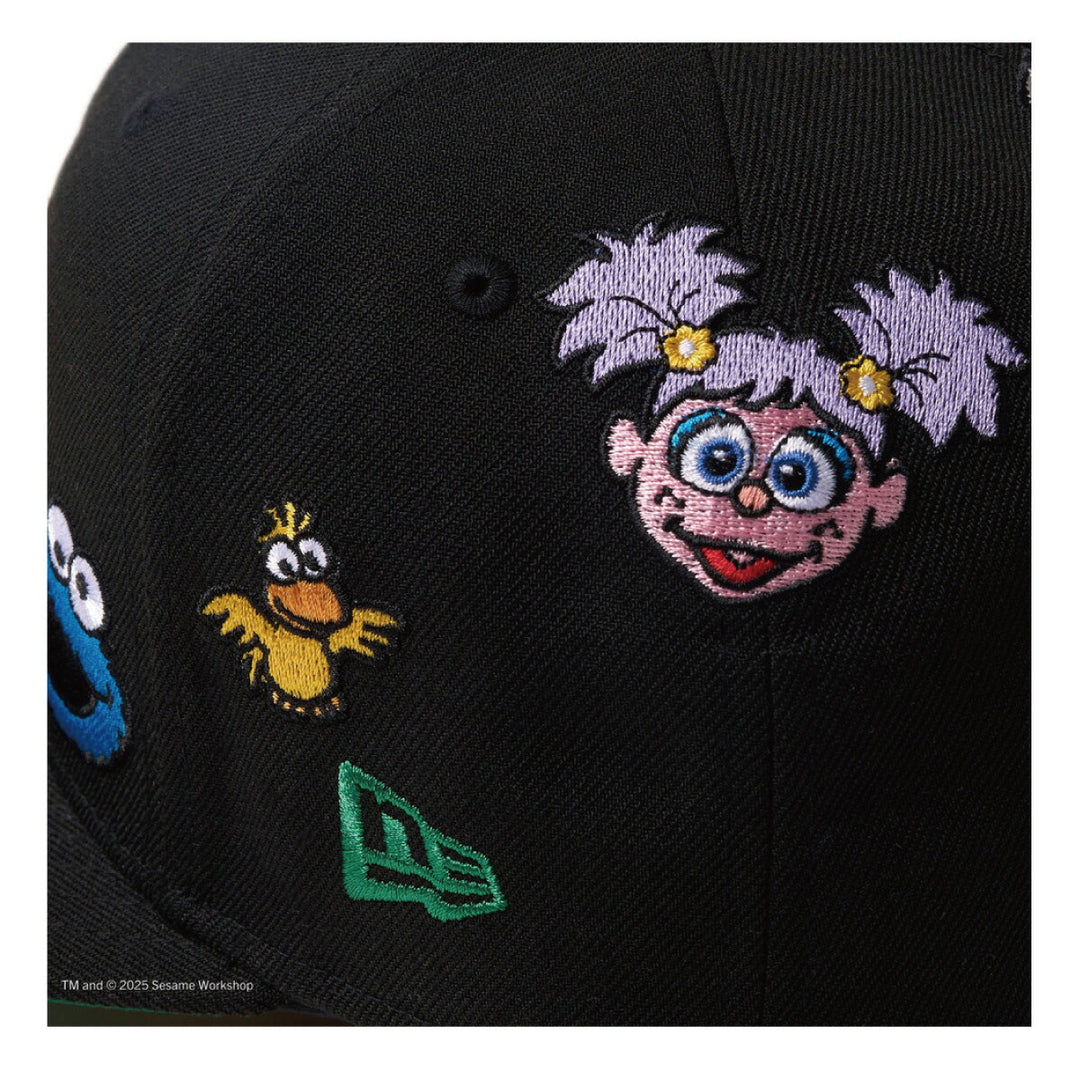 ニューエラ キャップ 59fifty コラボ SESAME STREET セサミストリート オールオーバー ブラック クッキーモンスター エルモ キャラクター メンズ レディース 帽子